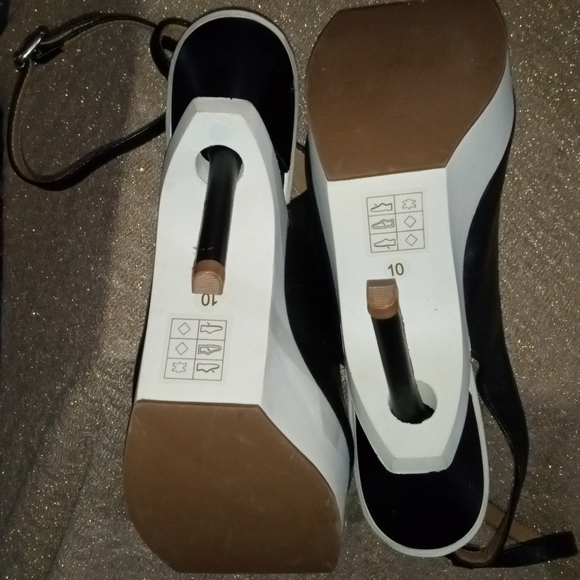 DOLCE VITA DV8 SLING BACKS - Picture 2 of 16